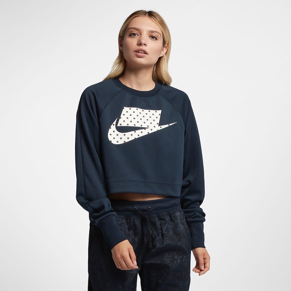 Nike crop sweatshirts